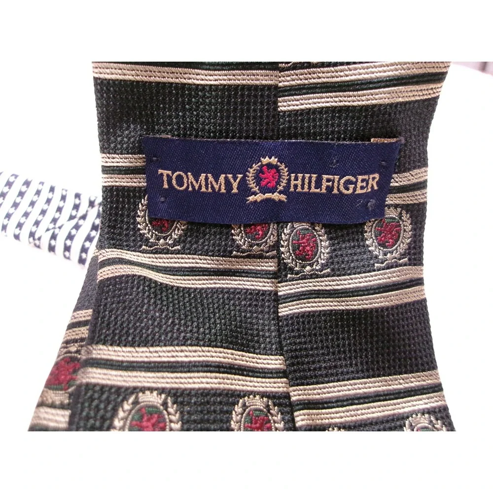 Tommy Hilfiger Mens 4